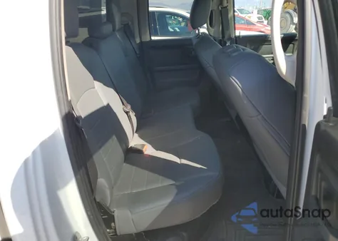 2018 Ram 1500 St z USA, uszkodzony, nr VIN 1C6RR7FT5JS308026